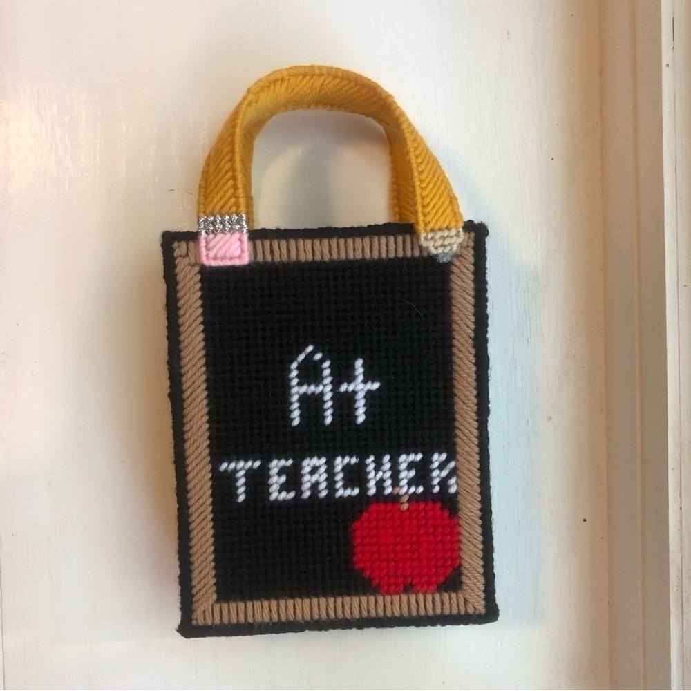 Teacher gift bag for back to school